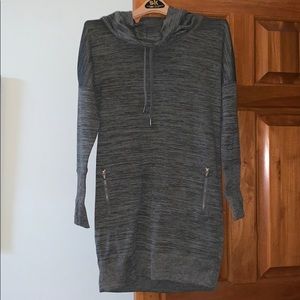 Women’s Athleta dress